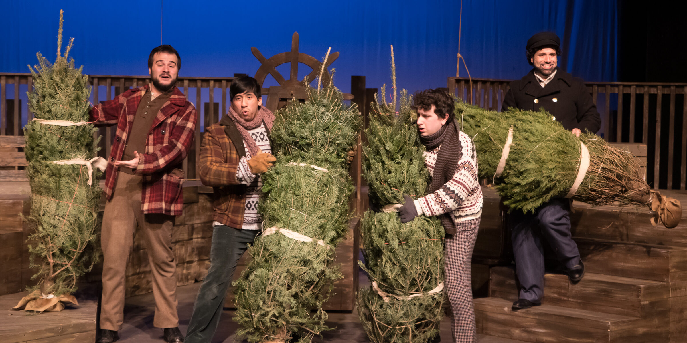 edited-181127-0611-catco-christmas-schooner